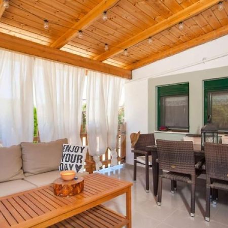 Villa Lea Vlicha  Bagian luar foto